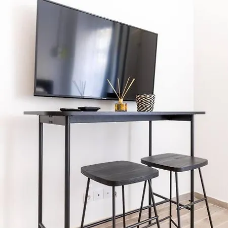 Ballu Place De Clichy Cosy *
